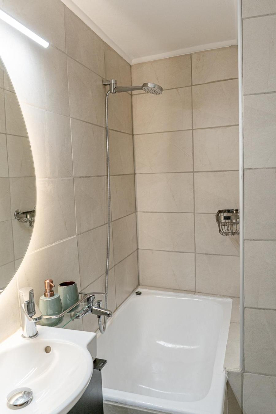 Σπίτι Για Δυο Στο Κέντρο Της Αθήνας Apartment ภายนอก รูปภาพ